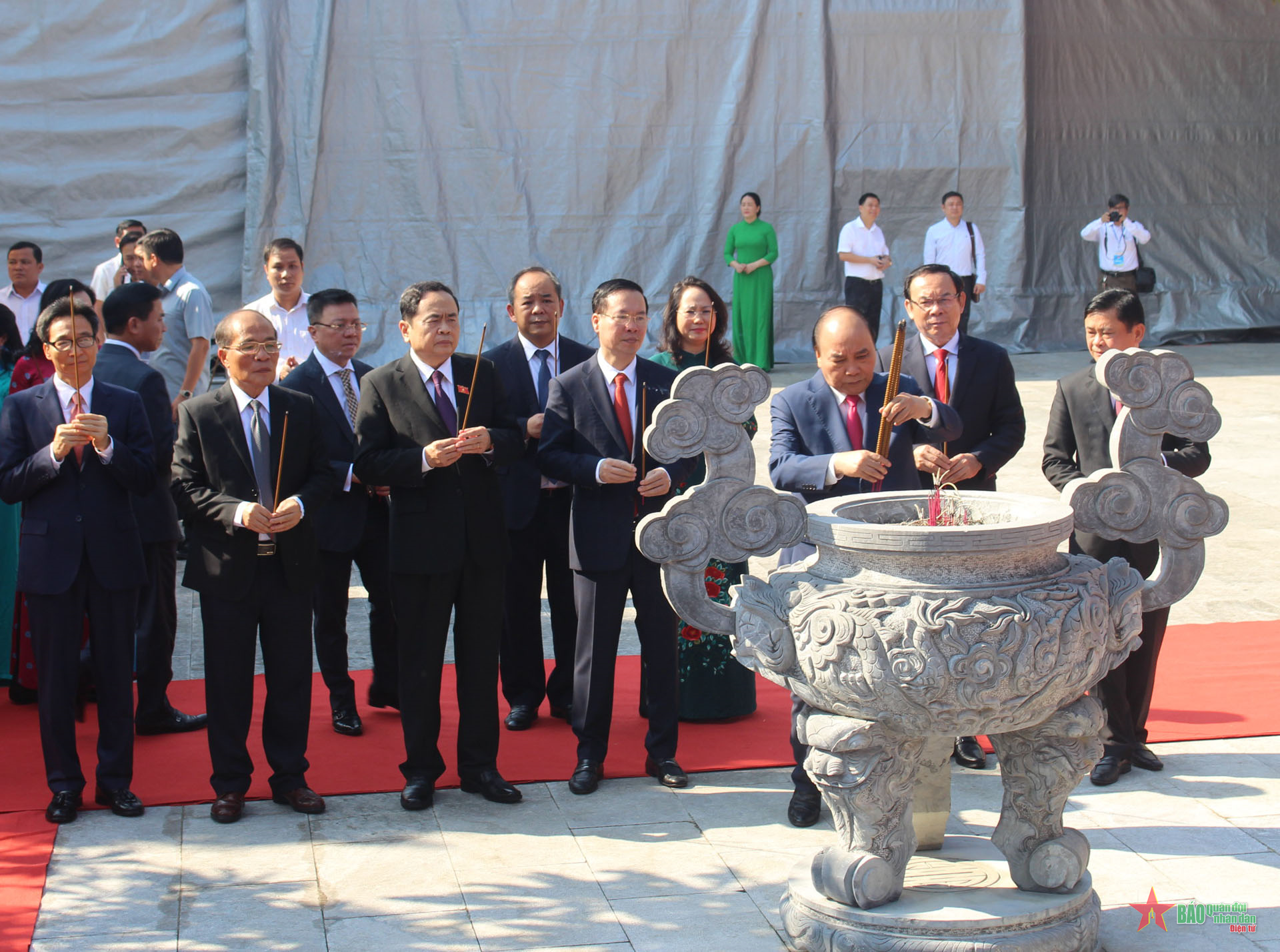 Tổ chức trọng thể Lễ kỷ niệm 120 năm Ngày sinh cố Tổng Bí thư Lê Hồng Phong

